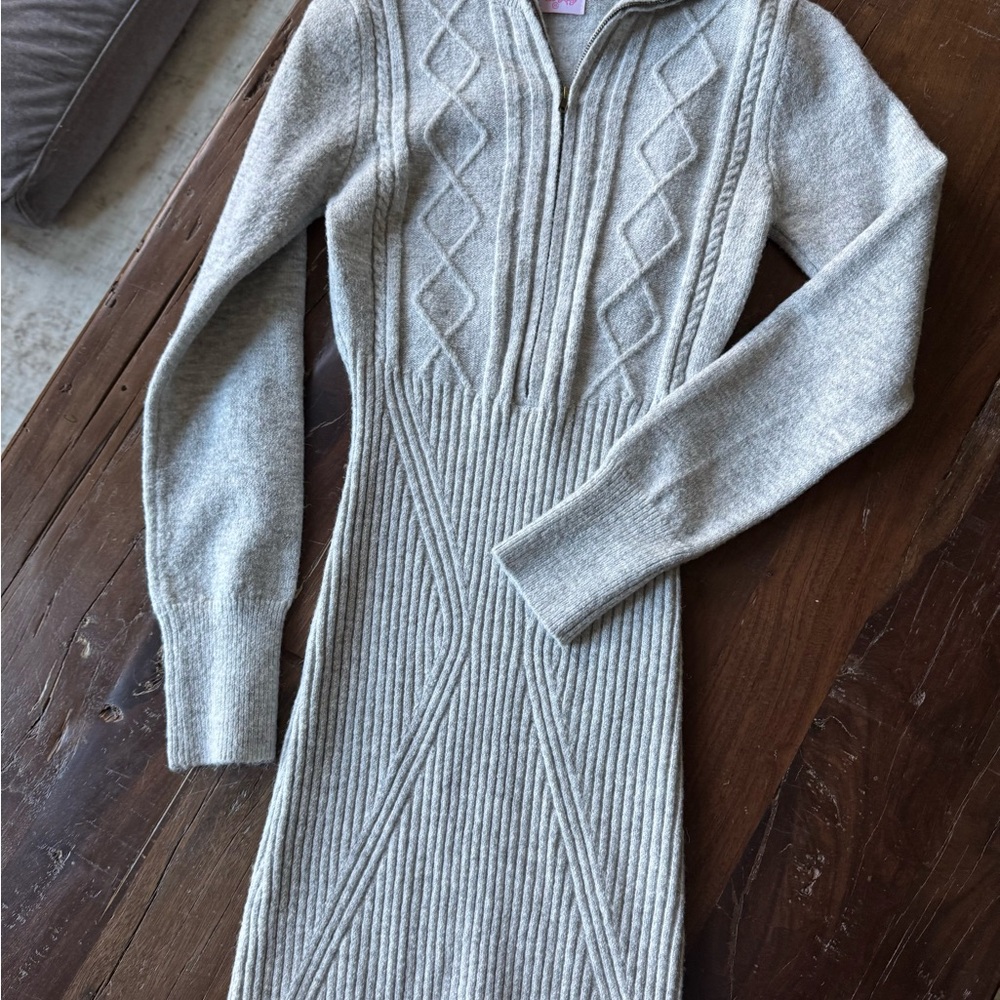 Pink Lily Light Gray Cable-Knit Zip Sweater